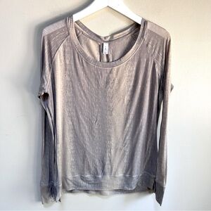 lululemon athletica Gray Long Sleeve Tee